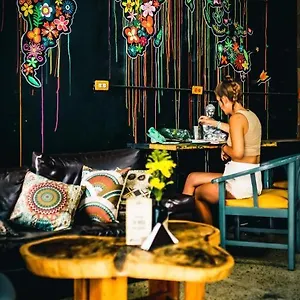  Hostel Panela